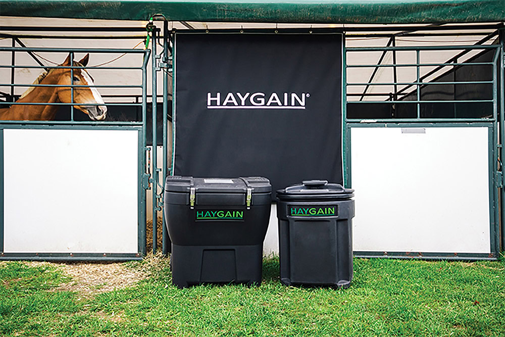 HG One und HG 600 vor Turnierboxen